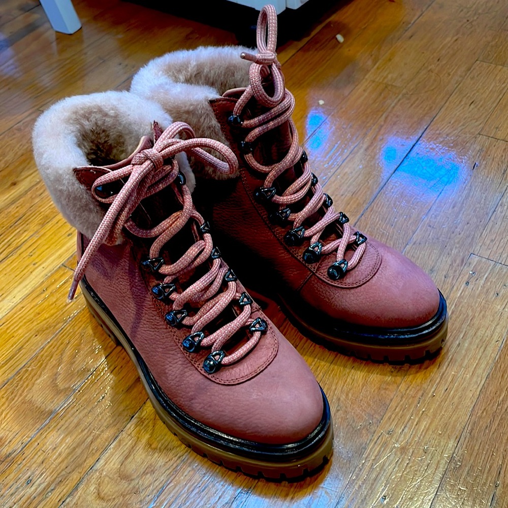 Pink nubuck and shearling boots